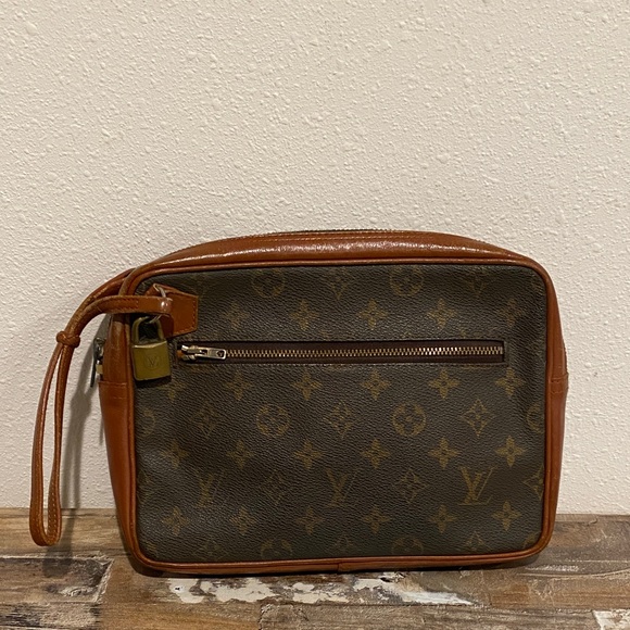 Louis Vuitton Monogram Wristlet with Lock - Picture 1 of 13